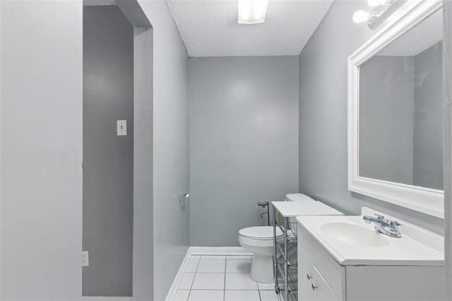 2014 N Iona Dr Drive, Sulphur, LA 70665