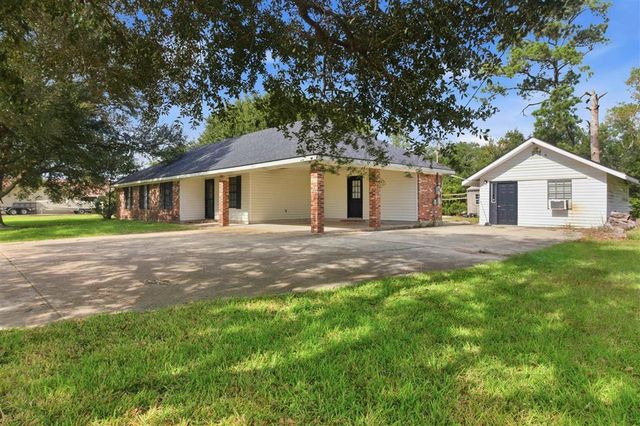 2014 N Iona Dr Drive, Sulphur, LA 70665