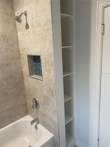 727 27TH AVENUE S, St Petersburg, FL 33705