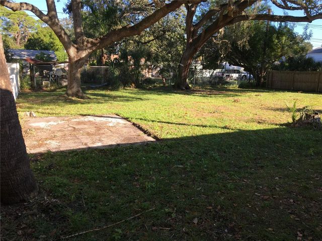 727 27TH AVENUE S, St Petersburg, FL 33705