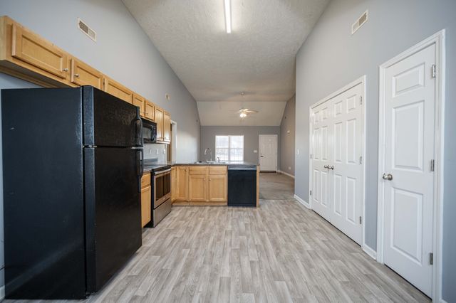 3039 Ridgewood Dr, Christiana, TN 37037