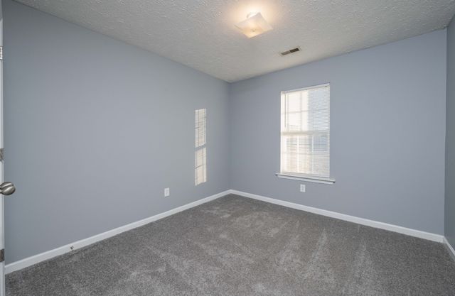 3039 Ridgewood Dr, Christiana, TN 37037