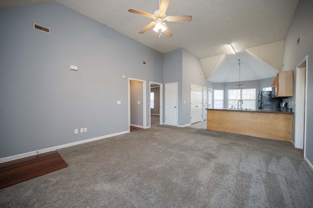 3039 Ridgewood Dr, Christiana, TN 37037