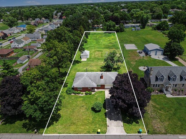 1526 S Main Street, Mishawaka, IN 46544