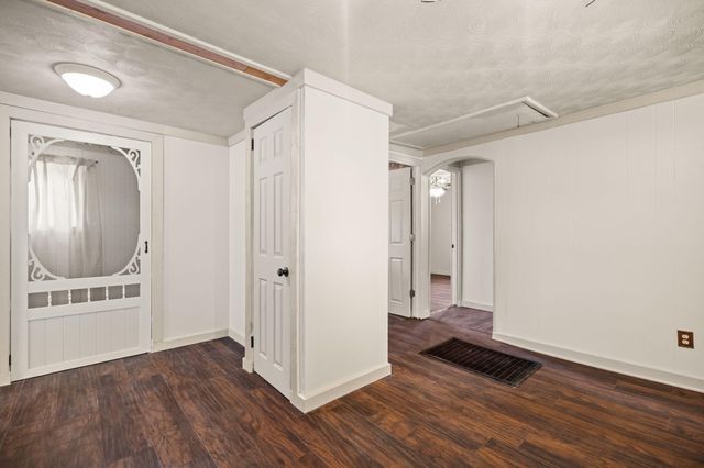 131 Barber Road, Clearfield, KY 40313