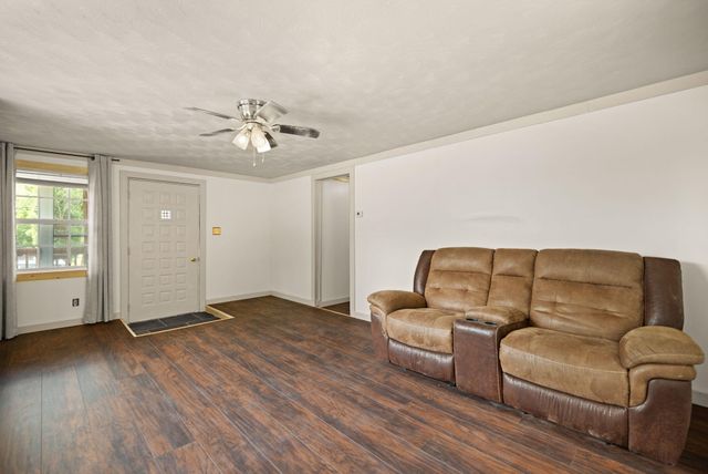131 Barber Road, Clearfield, KY 40313