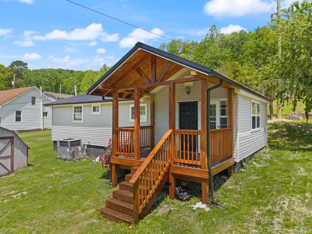 131 Barber Road, Clearfield, KY 40313