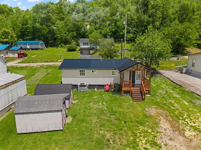 131 Barber Road, Clearfield, KY 40313