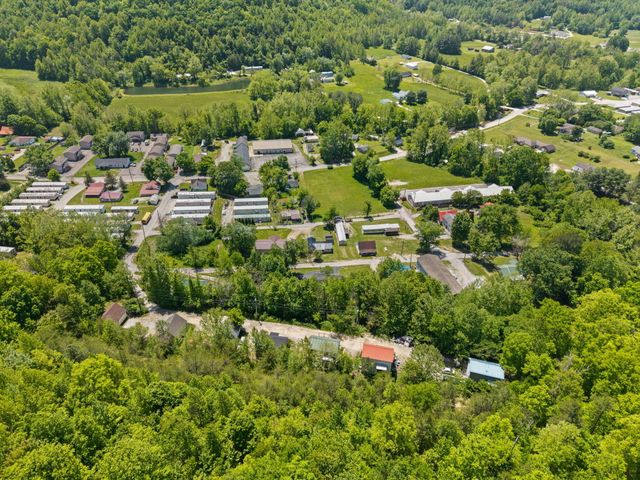 131 Barber Road, Clearfield, KY 40313