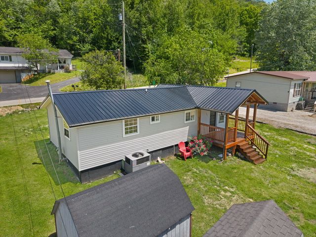 131 Barber Road, Clearfield, KY 40313