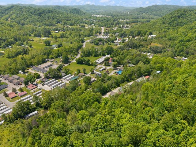131 Barber Road, Clearfield, KY 40313