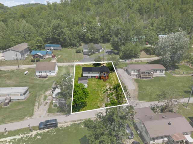 131 Barber Road, Clearfield, KY 40313