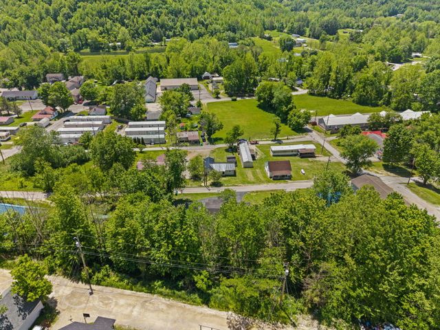 131 Barber Road, Clearfield, KY 40313