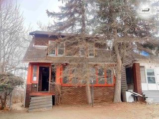 9606 American Street, Detroit, MI 48204