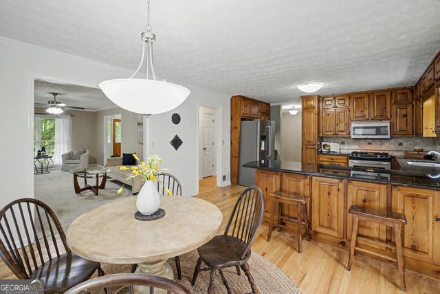 105 Rosedell Court, Fayetteville, GA 30214