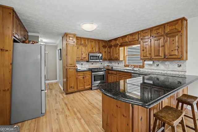 105 Rosedell Court, Fayetteville, GA 30214