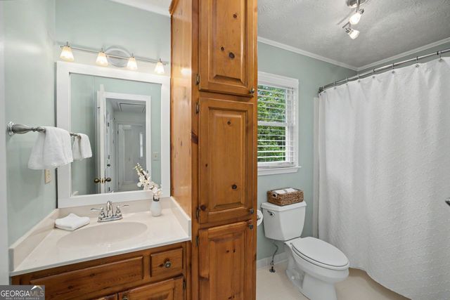 105 Rosedell Court, Fayetteville, GA 30214