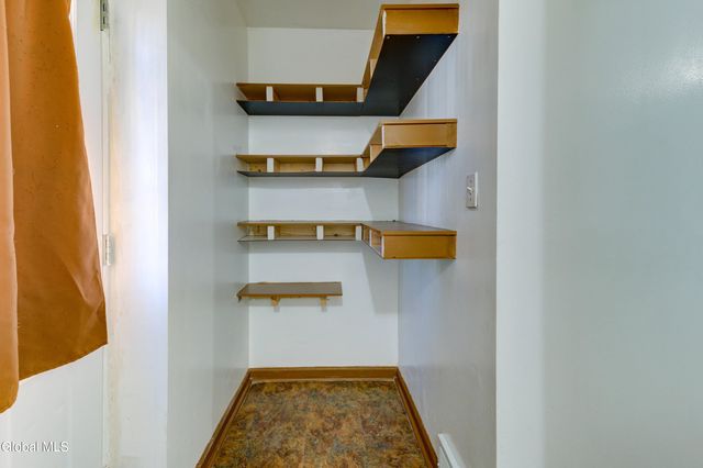 215 Elm Street, Schenectady, NY 12304