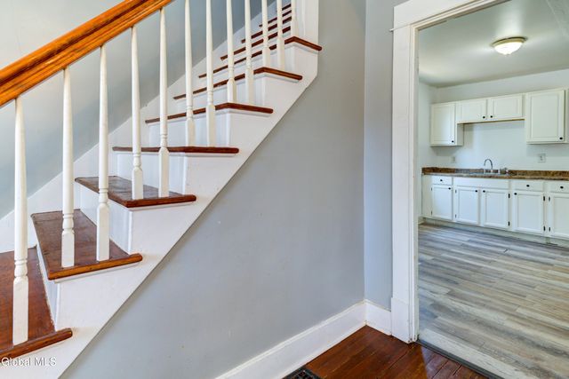 215 Elm Street, Schenectady, NY 12304