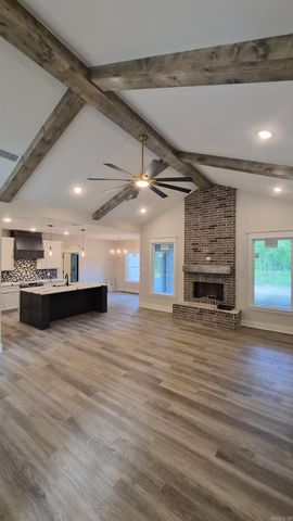 6708 N. Detonti Road, Bauxite, AR 72011