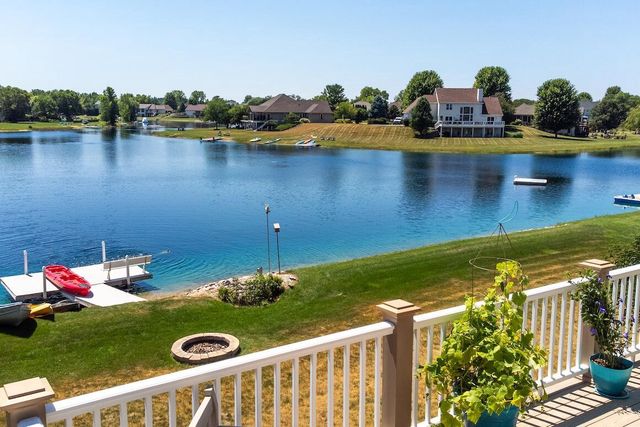 387 Still Water COURT, Dousman, WI 53118