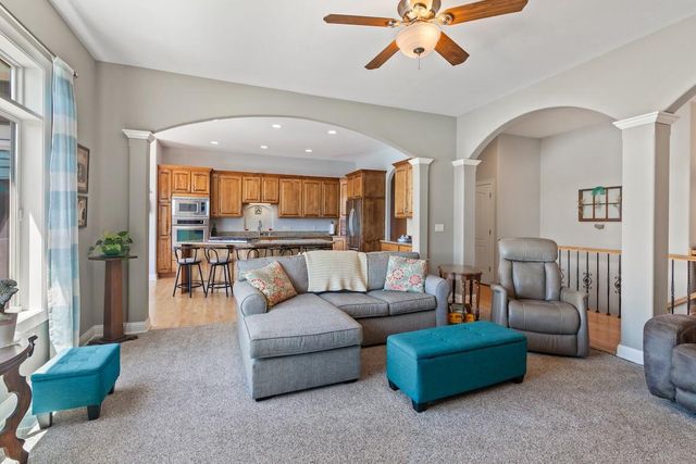 387 Still Water COURT, Dousman, WI 53118