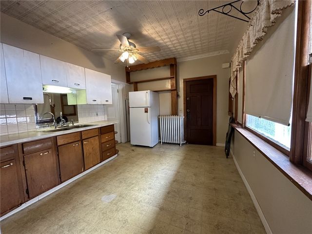 52 Dr Samuel Mccree Way, Rochester, NY 14608