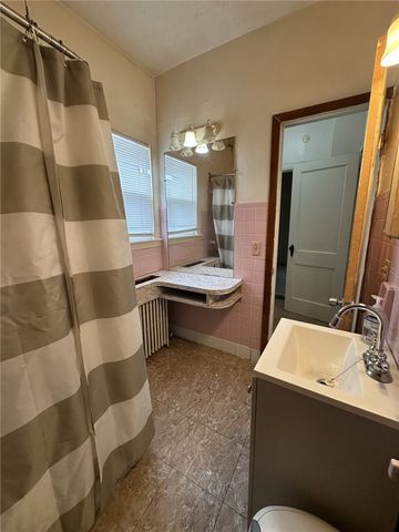 52 Dr Samuel Mccree Way, Rochester, NY 14608