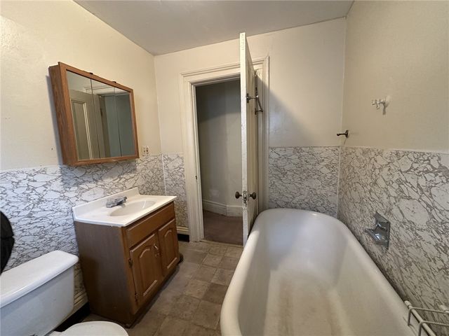 52 Dr Samuel Mccree Way, Rochester, NY 14608