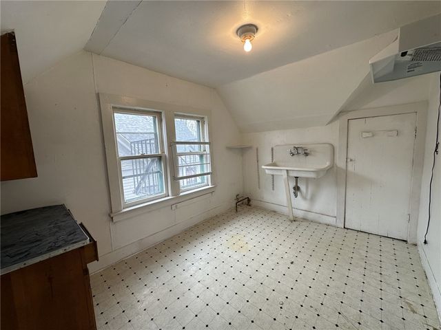 52 Dr Samuel Mccree Way, Rochester, NY 14608