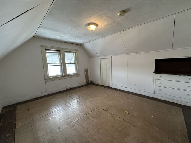 52 Dr Samuel Mccree Way, Rochester, NY 14608