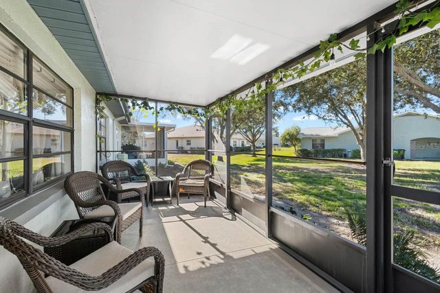 2024 HEREFORD DRIVE 49, Sun City Center, FL 33573