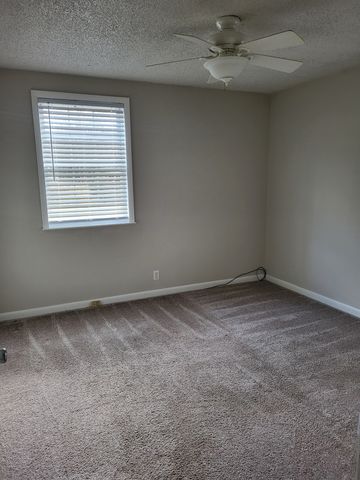 5121 Amalie Dr Apt B, Nashville, TN 37211