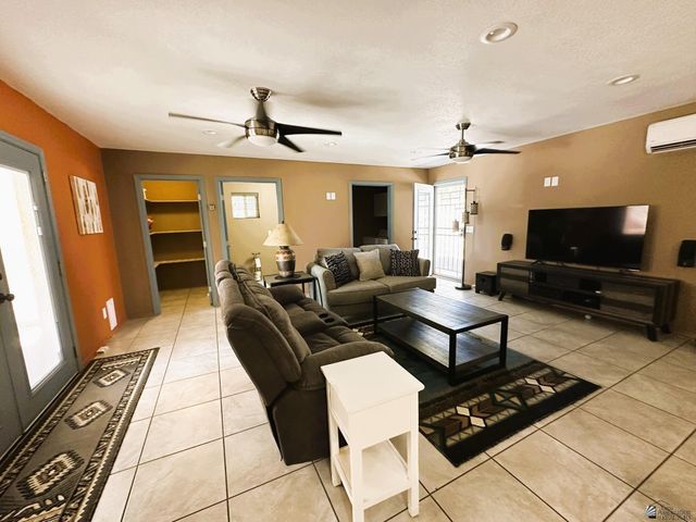 14442 E 53 Dr, Yuma, AZ 85367