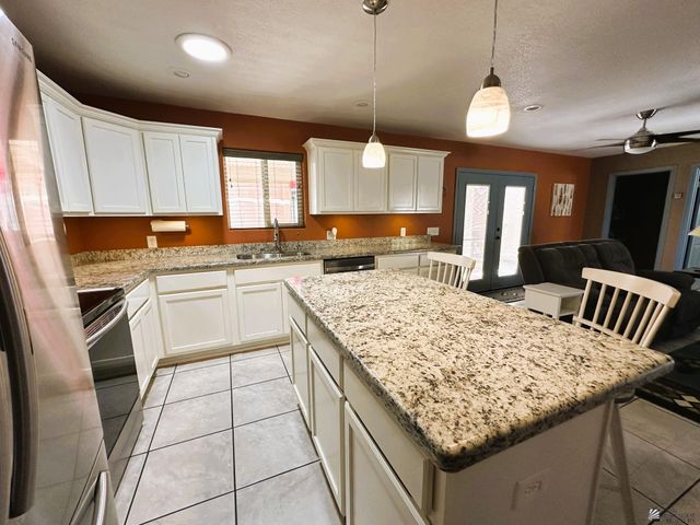 14442 E 53 Dr, Yuma, AZ 85367