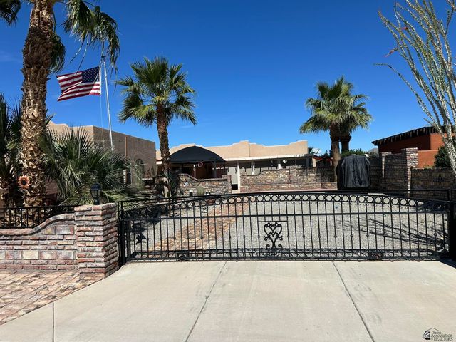 14442 E 53 Dr, Yuma, AZ 85367