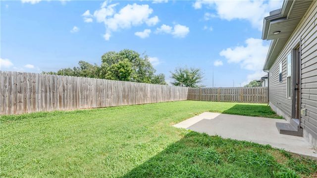 1230 Mt Hood Drive, Centerton, AR 72719