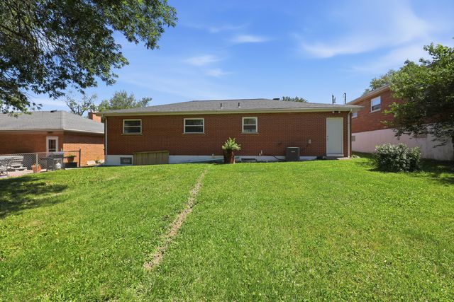 23 Edward Avenue, Florence, KY 41042