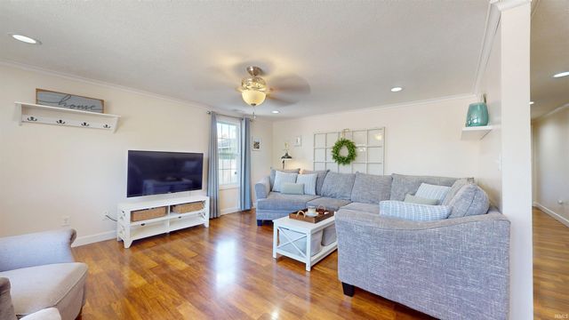405 Filmore Street, Newburgh, IN 47630