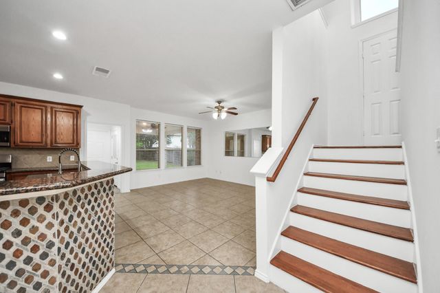 20222 W Lakebridge Ln, Richmond, TX 77407