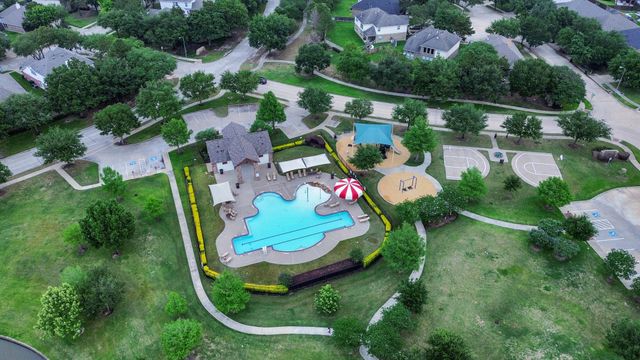 20222 W Lakebridge Ln, Richmond, TX 77407