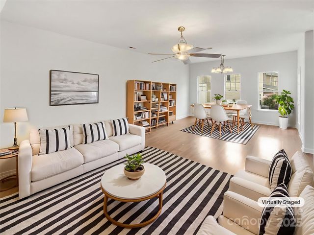 5542 Santeelah Court, Charlotte, NC 28217