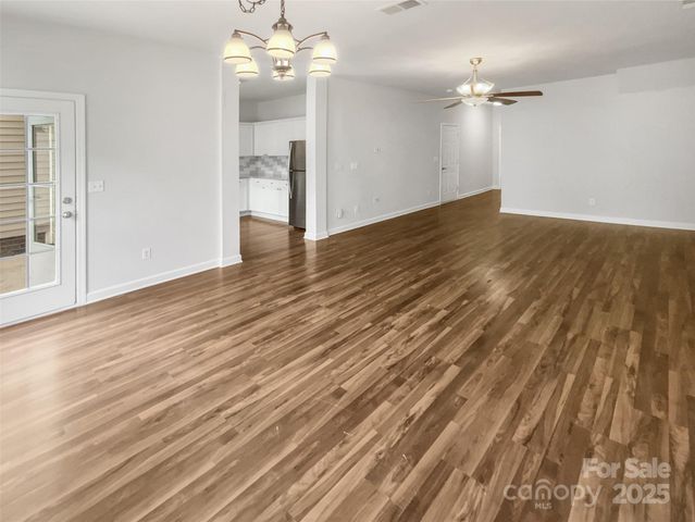 5542 Santeelah Court, Charlotte, NC 28217