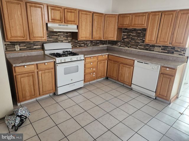 518 BIRCH ST, Reading, PA 19604