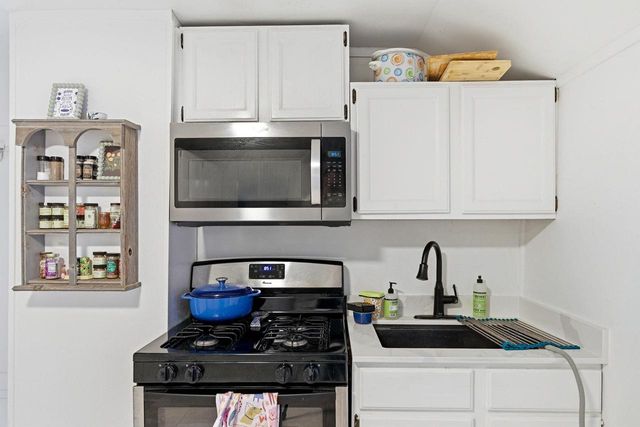 219 Bedford Street, Madison, WI 53703