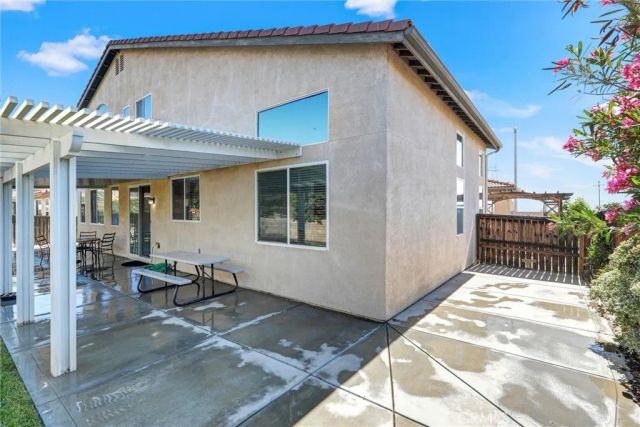 11906 Mesa Linda, Victorville, CA 92392