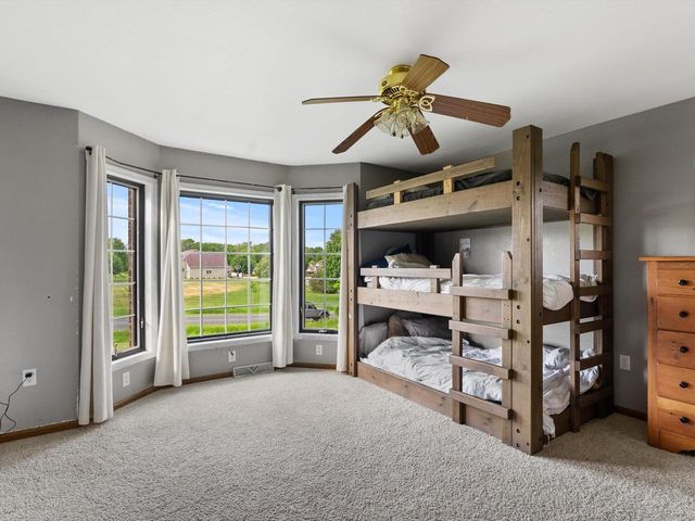 5177 Catalina COURT, Manitowoc, WI 54220
