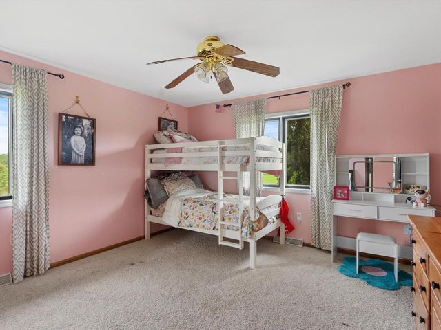 5177 Catalina COURT, Manitowoc, WI 54220