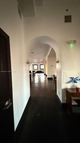 168 SE 1st St PH, Miami, FL 33131