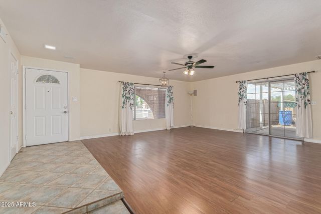 2300 E CONCORDA Drive, Tempe, AZ 85282